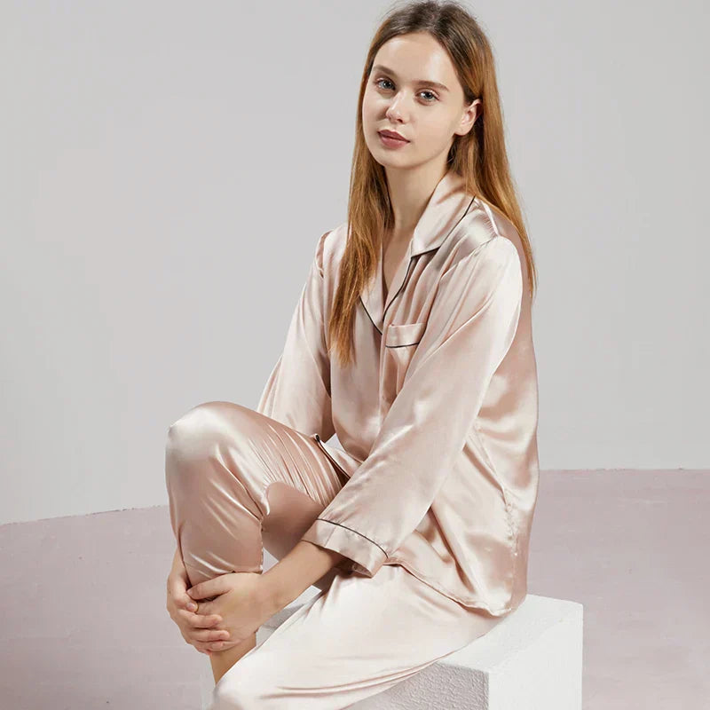 Damen Naturseide Pyjama Luxus Schlafanzug - Image 10