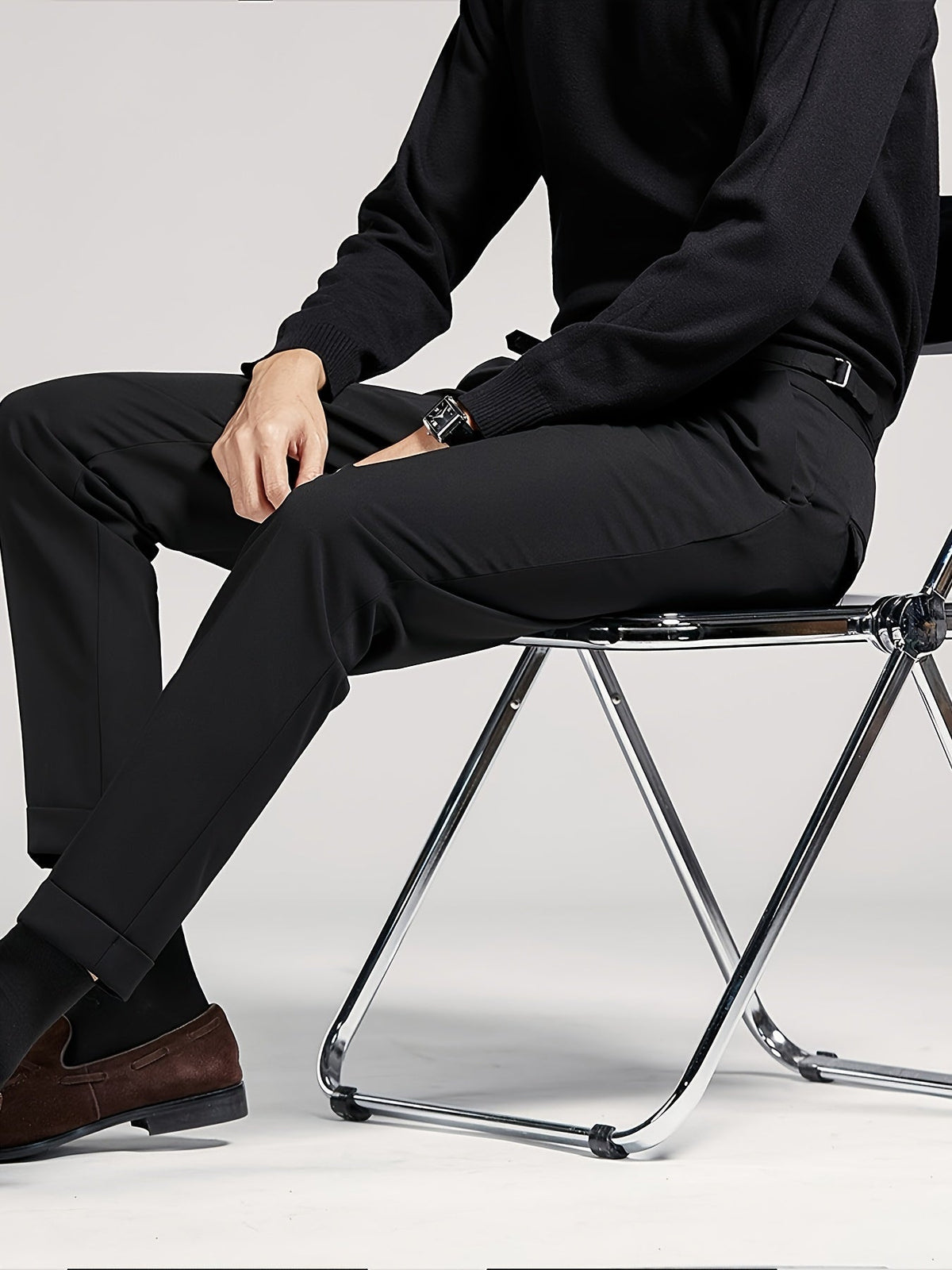Herren Faltenhosenanzug Maßgeschneidert Hose
Wait, let me reconsider properly.
Herren Bundfaltenhose Maßgeschneidert
Rethinking with proper German shopping terms:
**Herren Bundfalten Hose Tailored**
Final answer:
Herren Bundfaltenhose Slim Fit - Image 2