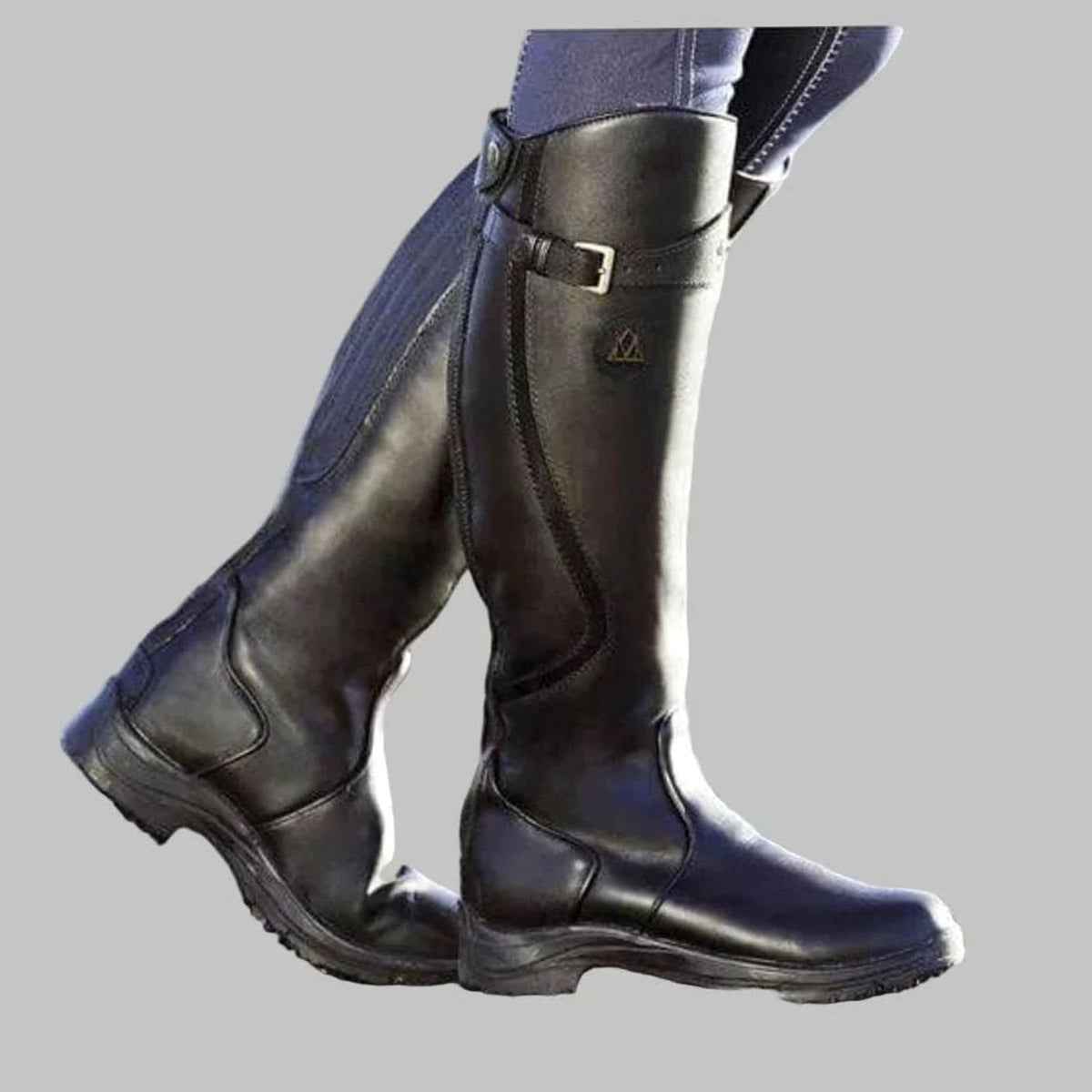 Schwarz