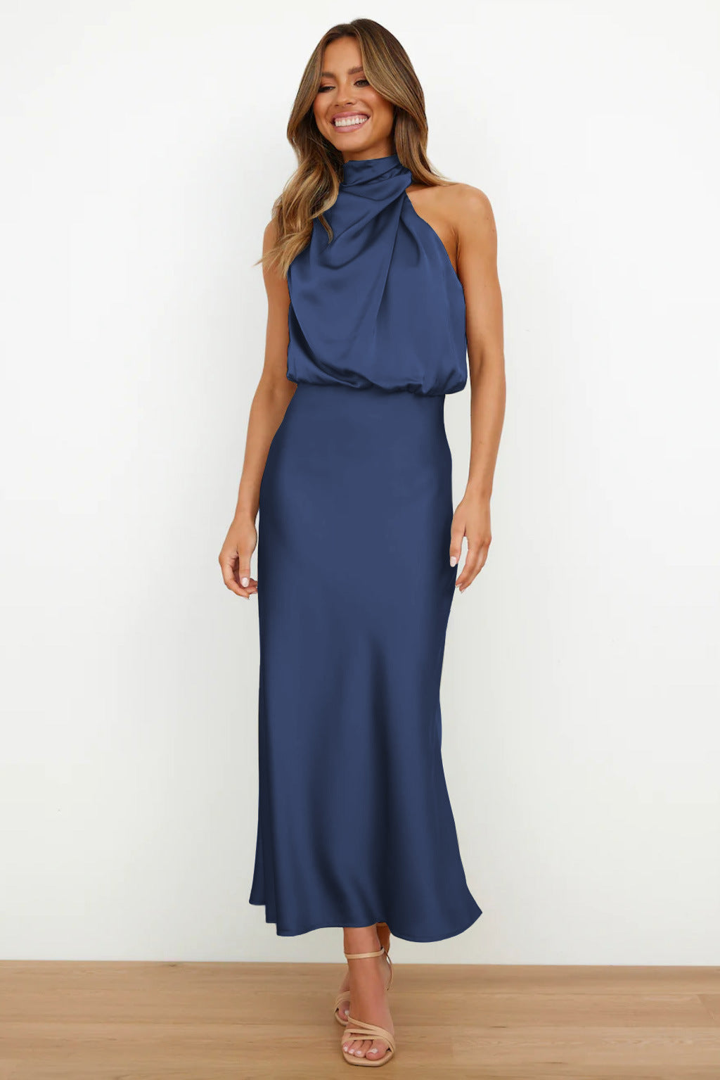 Damen Satin Abendkleid Rückenausschnitt - Image 2