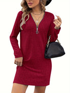 Damen Rippstrickkleid mit Reißverschluss - Image 4