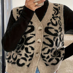 Women's vest with a V-neck and decorative pattern