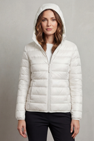 Damen Leichte Packbare Kapuzen Steppjacke - Image 24