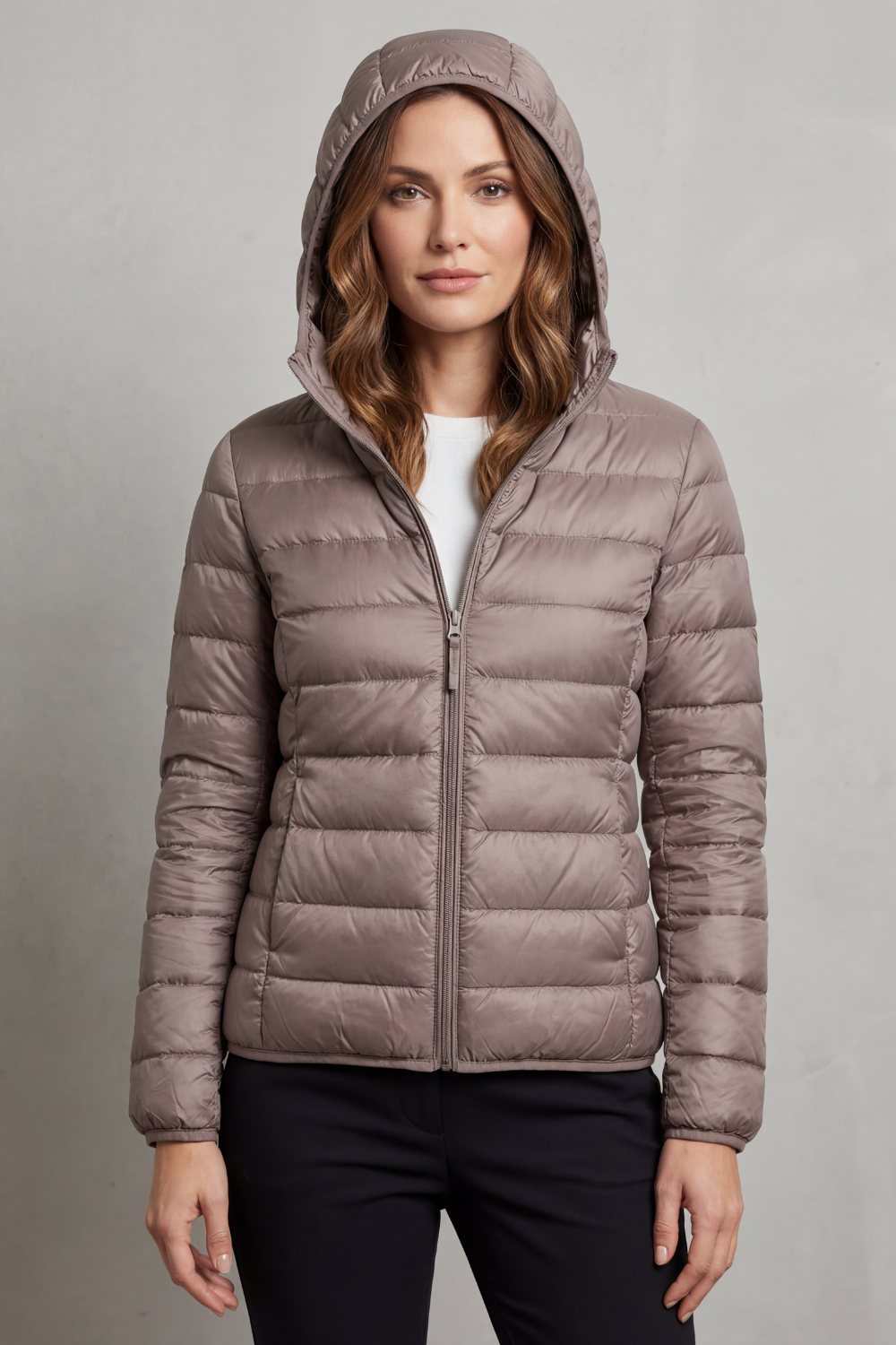 Damen Leichte Packbare Kapuzen Steppjacke - Image 2