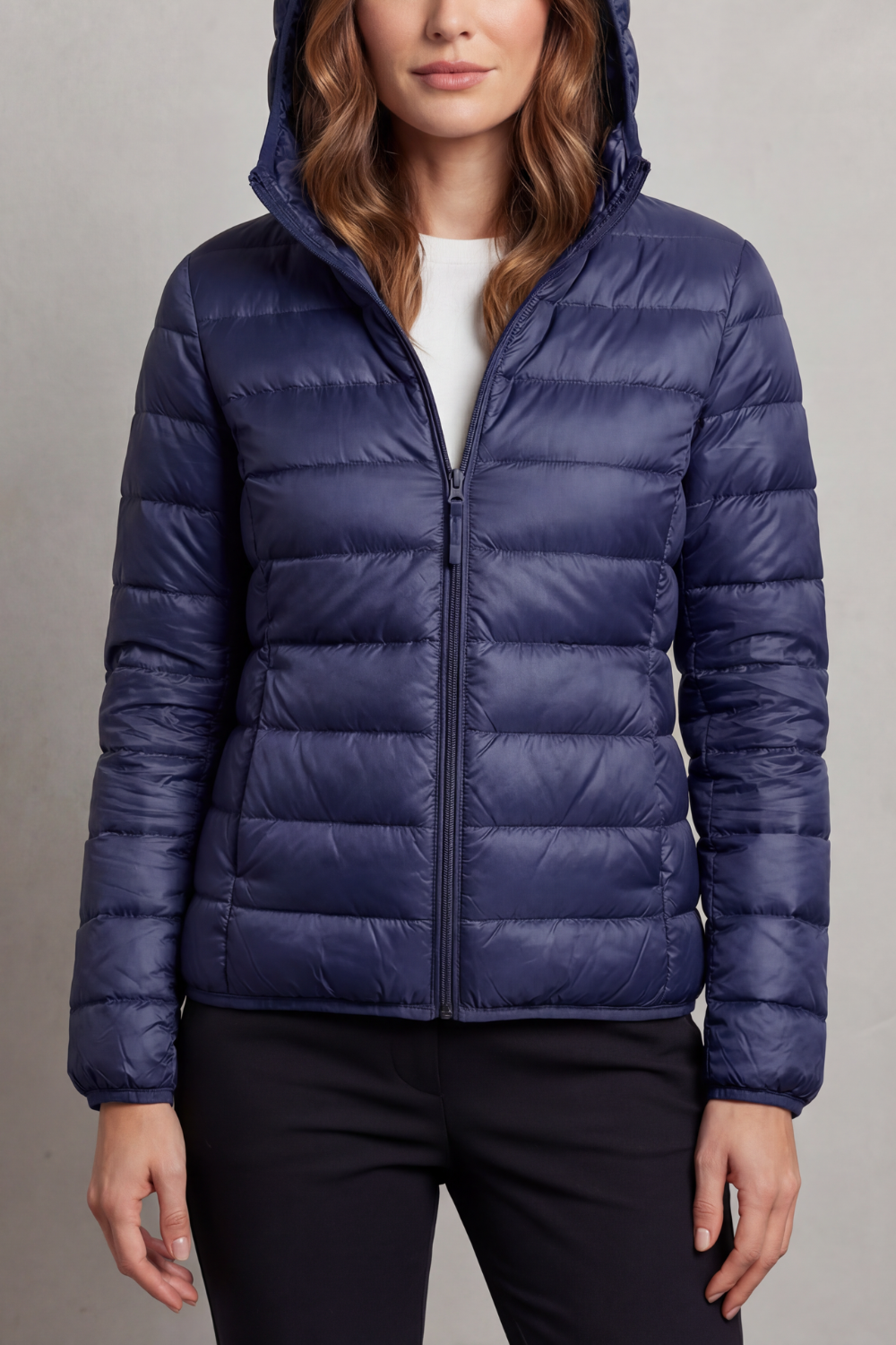 Damen Leichte Packbare Kapuzen Steppjacke - Image 9