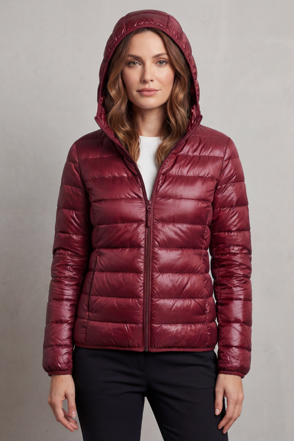 Damen Leichte Packbare Kapuzen Steppjacke - Image 12