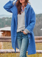 Manteau pour femme à capuche, avec patte de boutonnage et poches latérales