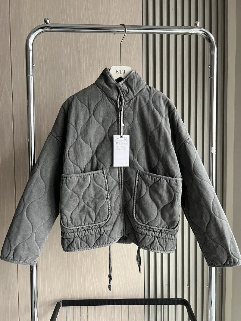 Elegante Damenjacke Kurz Übergangsjacke mit Taschen - Image 8
