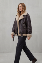 Damen Lammfellimitat Aviator Mantel mit Gürtel - Image 3