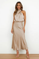 Damen Satin Abendkleid Rückenausschnitt - Image 4