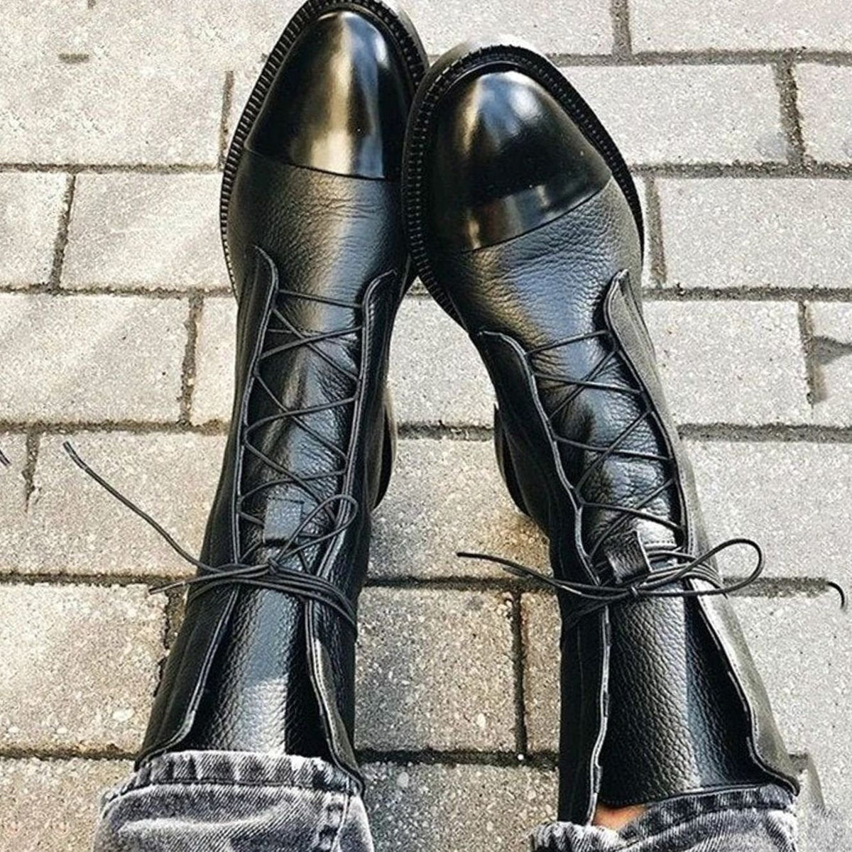 Schwarz